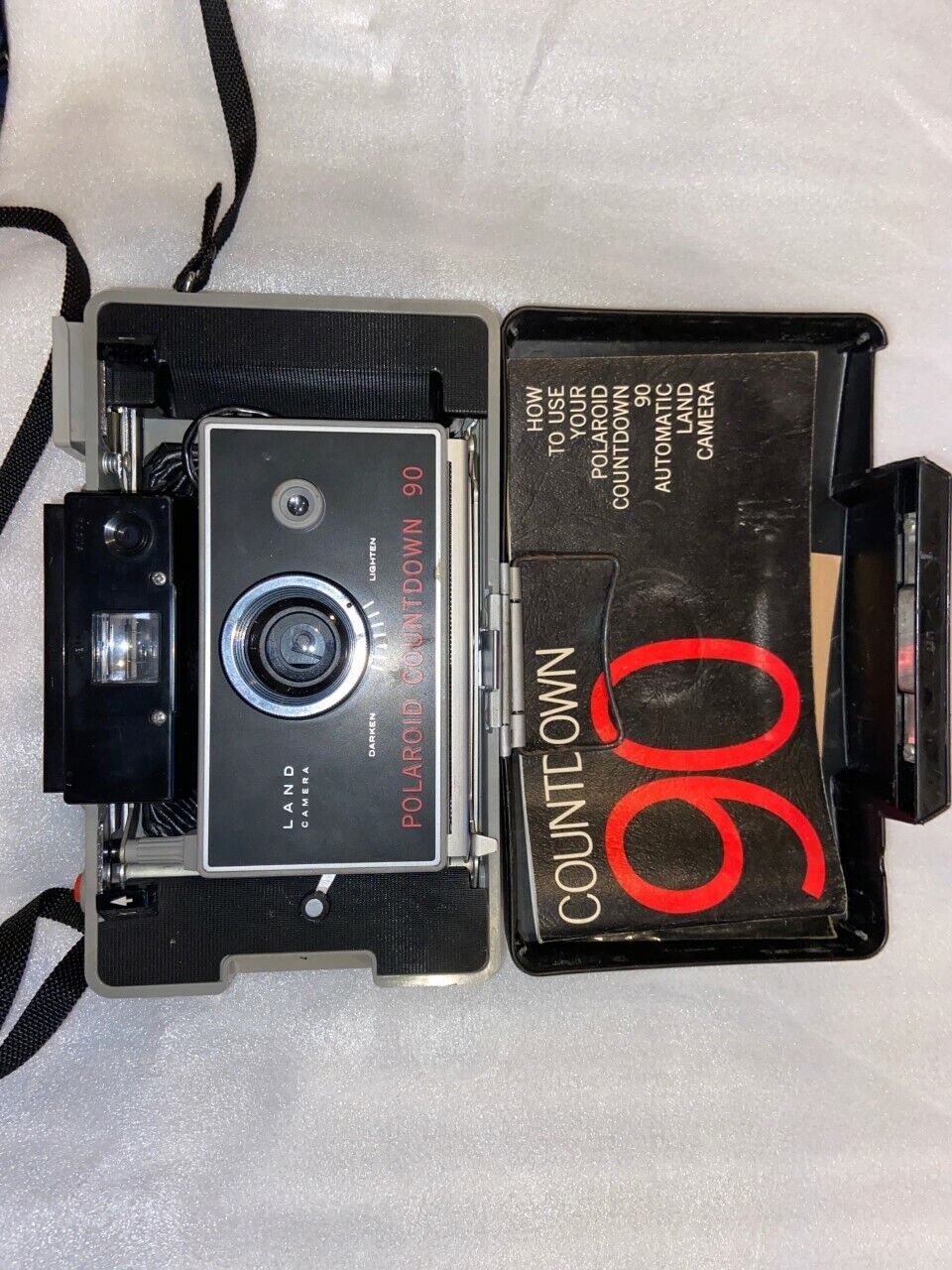 Polaroid Countdown 90 Vintage Camera