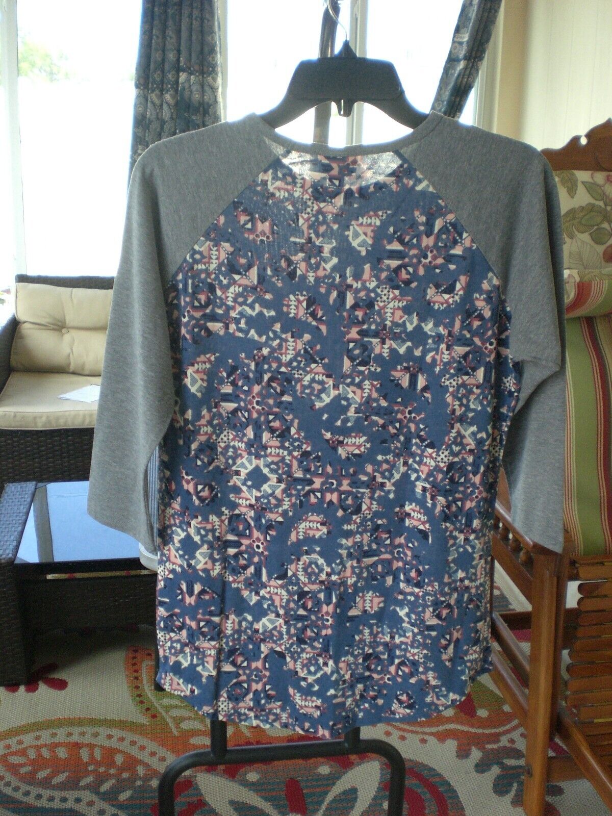 LuLaRoe Small Randy Shirt Top Blue Pink Geometric