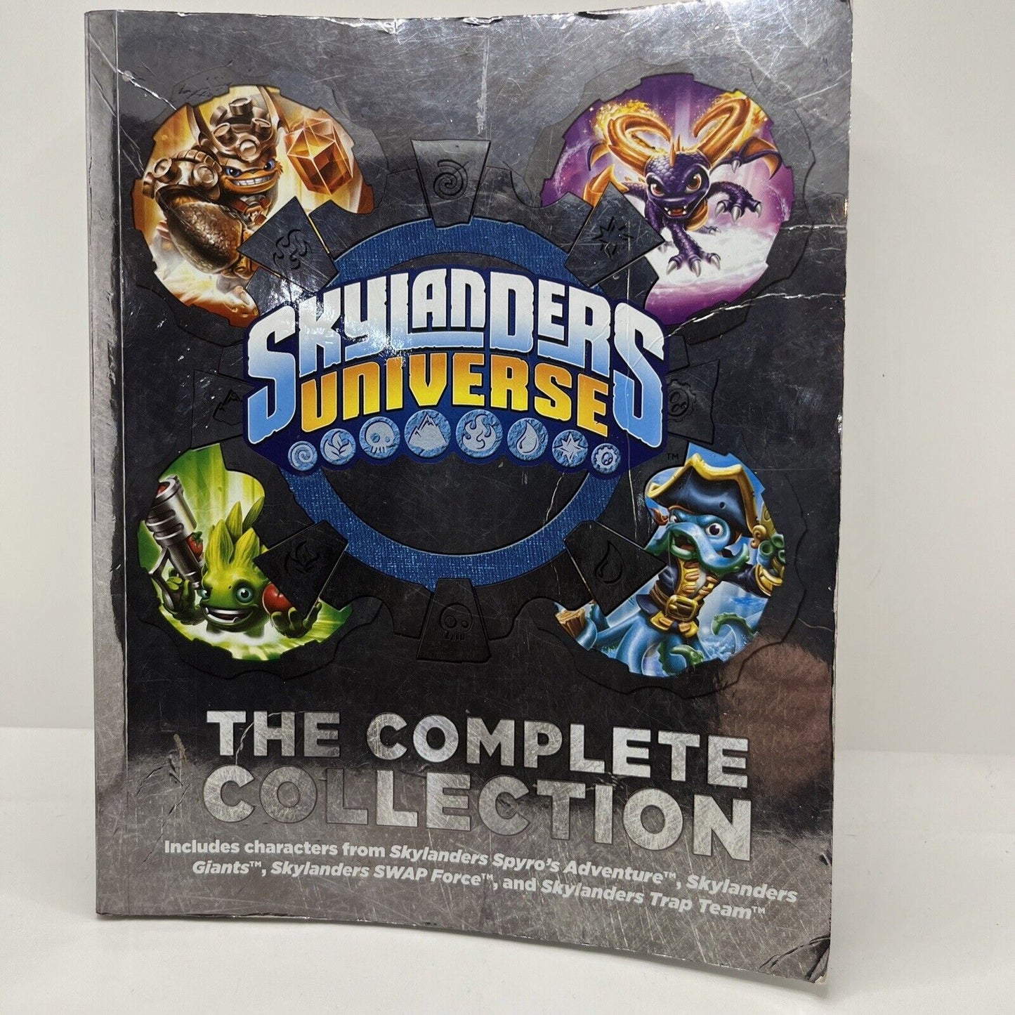 Skylanders Universe : The Complete Collection by Brandon T. Snider and Cavan...