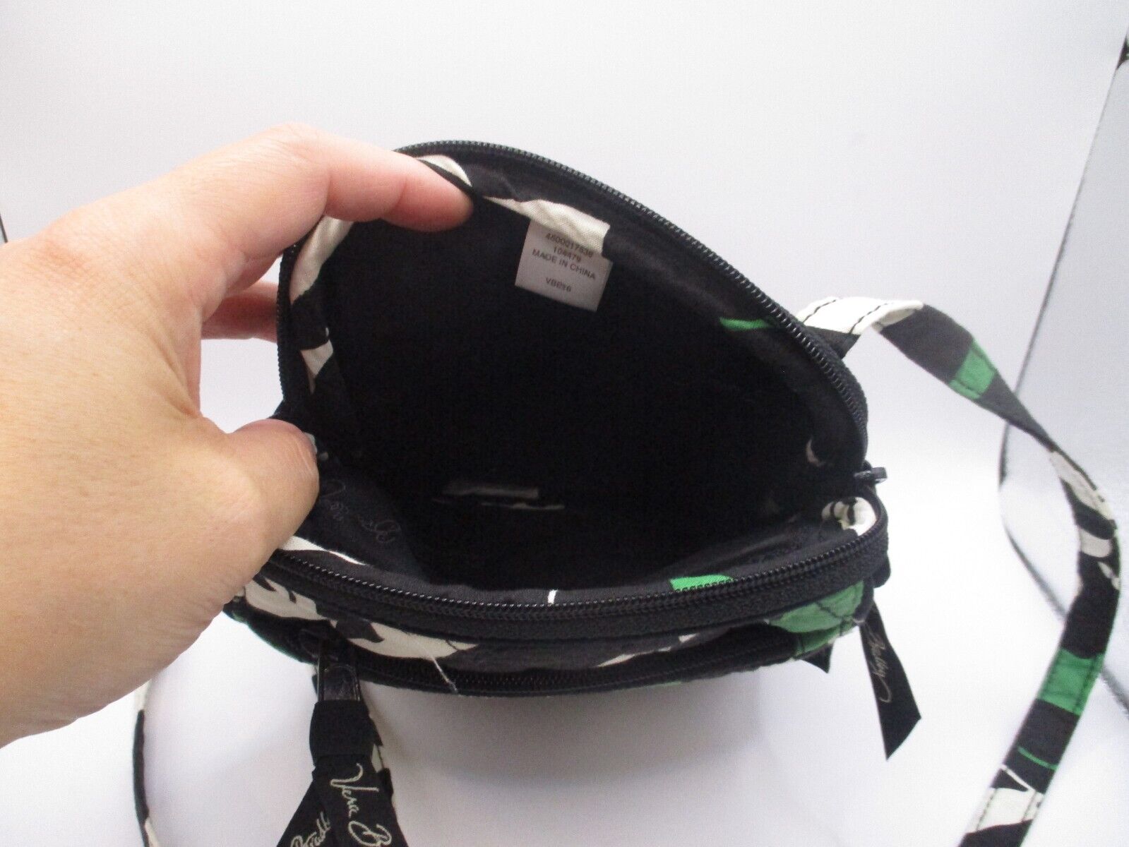 Vera Bradley Crossbody Hipster Purse Imperial Rose Black Green Ivory