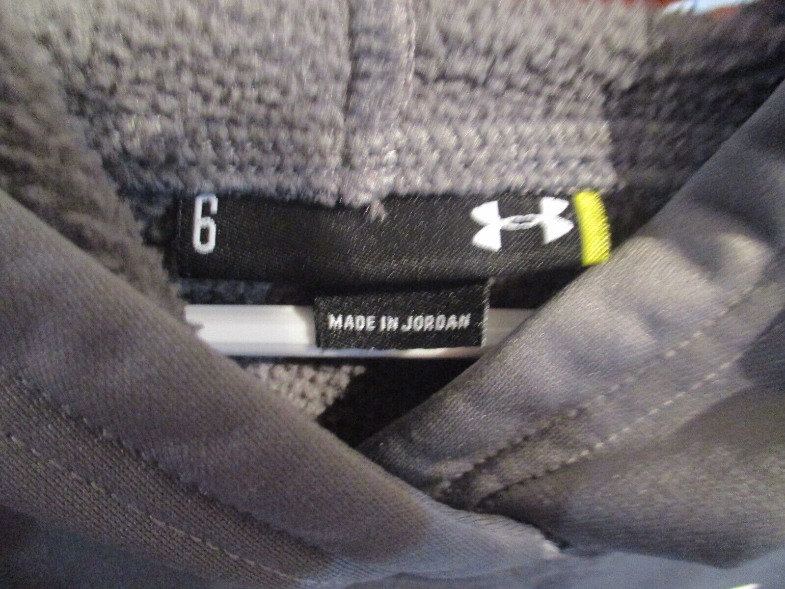 Under Armour Gray Pullover Hoddie Size 6