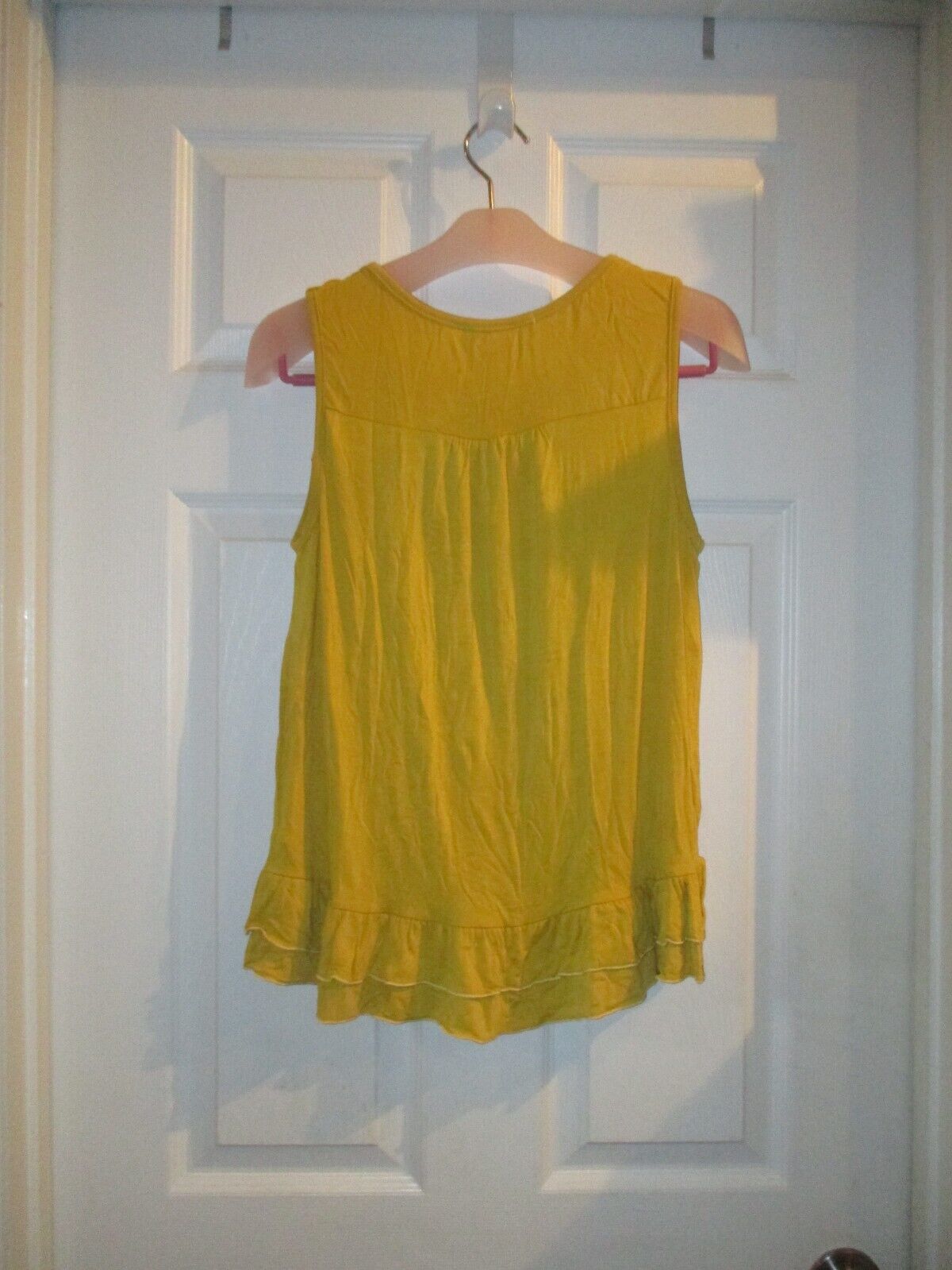 Hailey & Co Mustard Sleeveless Ruffle Crochet Top Small NEW