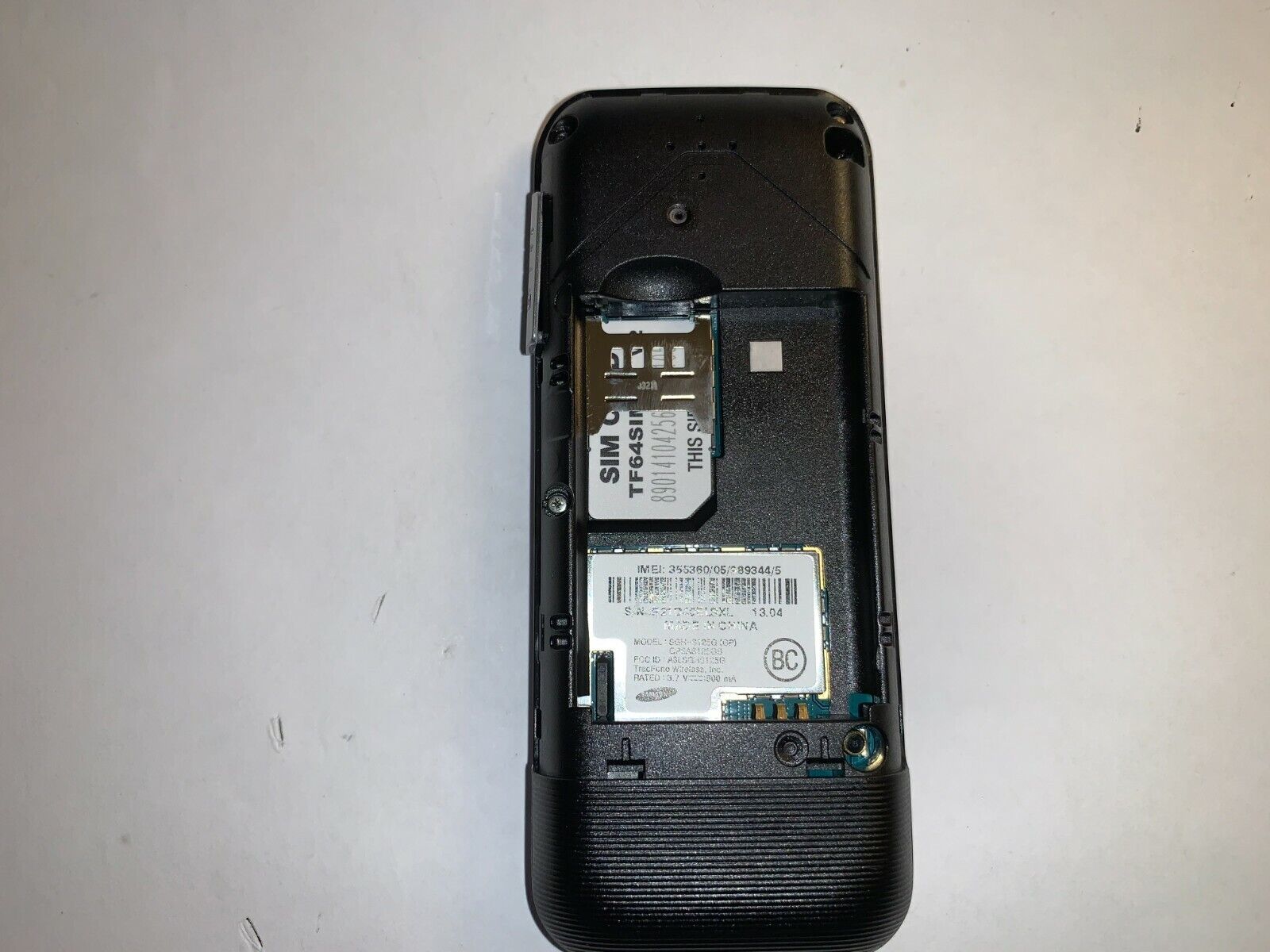  Samsung SGH-S125G - Black On Silver (TracFone) !!FOR PARTS ONLY!!
