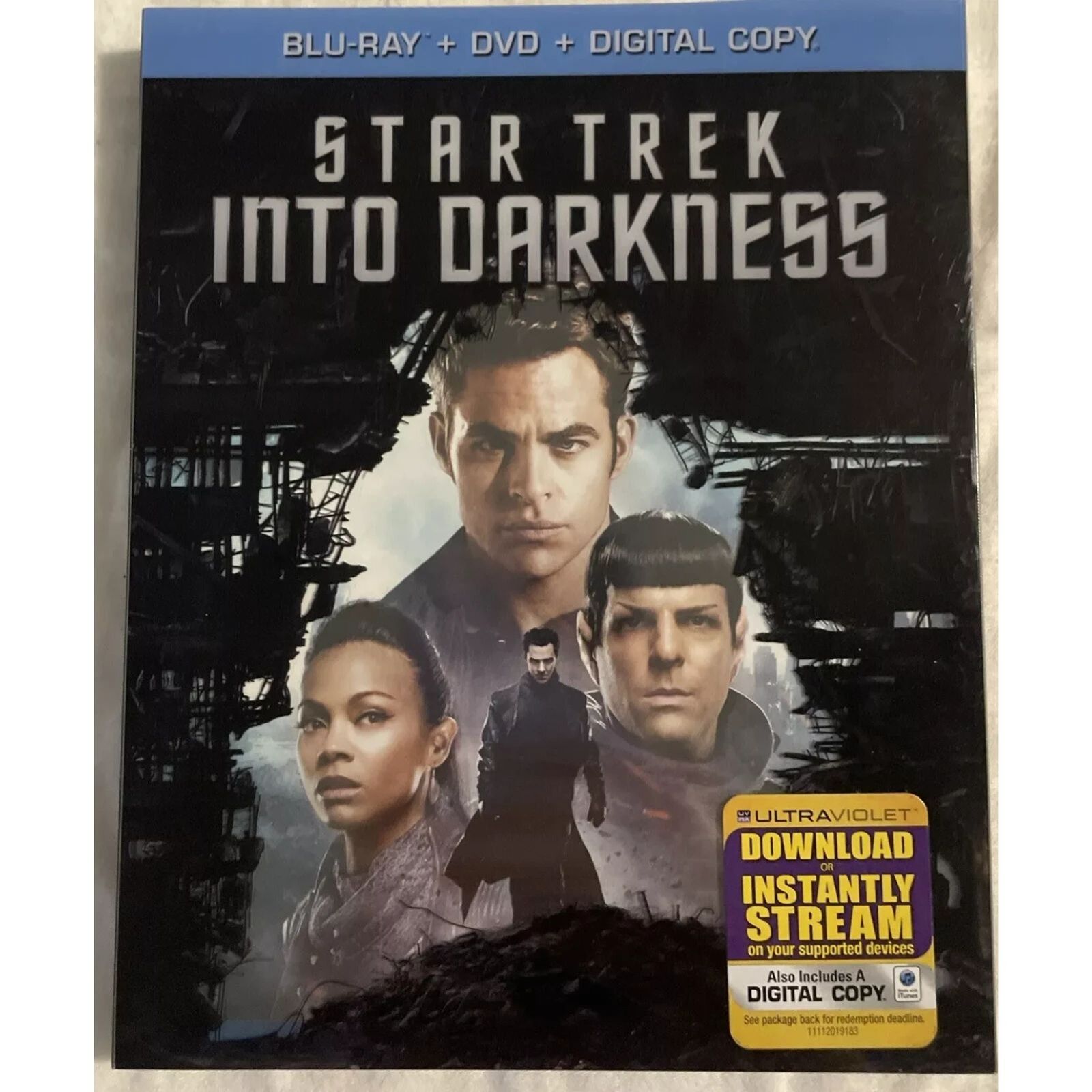 Star Trek Into Darkness (Bluray / DVD) Btrand New