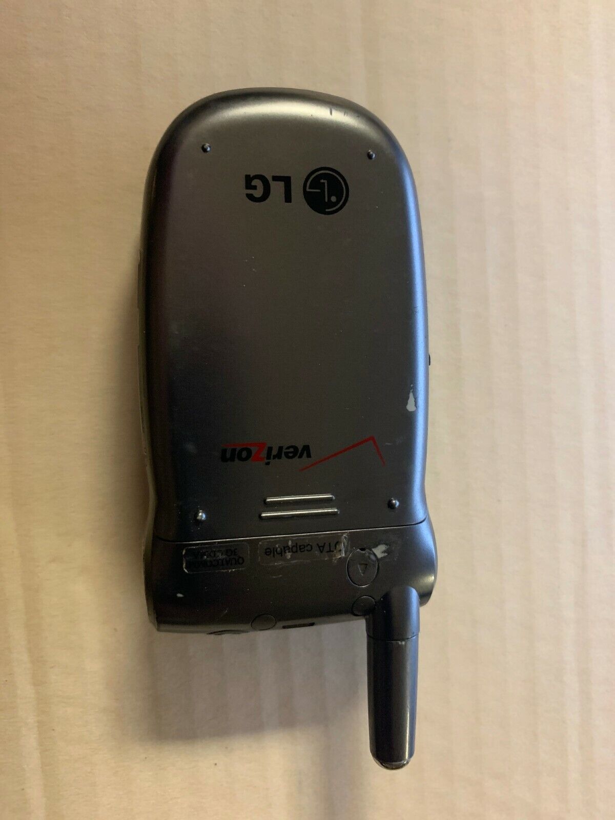  LG VX 8300 (Verizon) Cellular Phone !! For Parts Only !! 