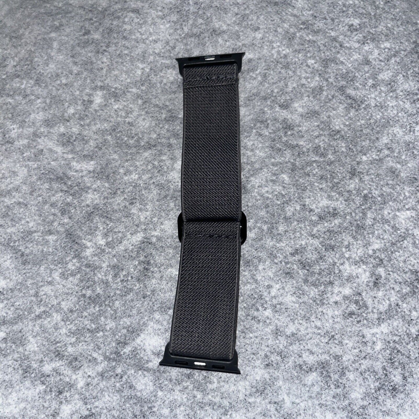 Apple Watch band stretchable. Fits series 456789 and SE. Fits 38 mm. 40 mm 41mm