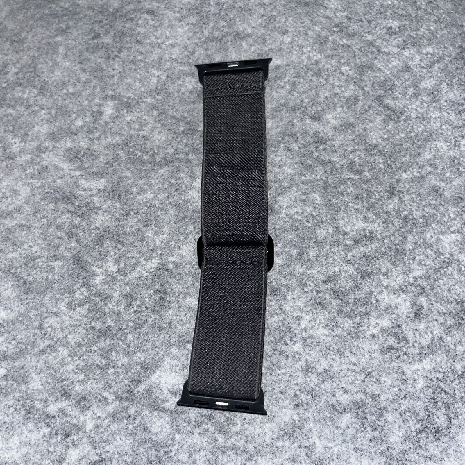 Apple Watch band stretchable. Fits series 456789 and SE. Fits 38 mm. 40 mm 41mm