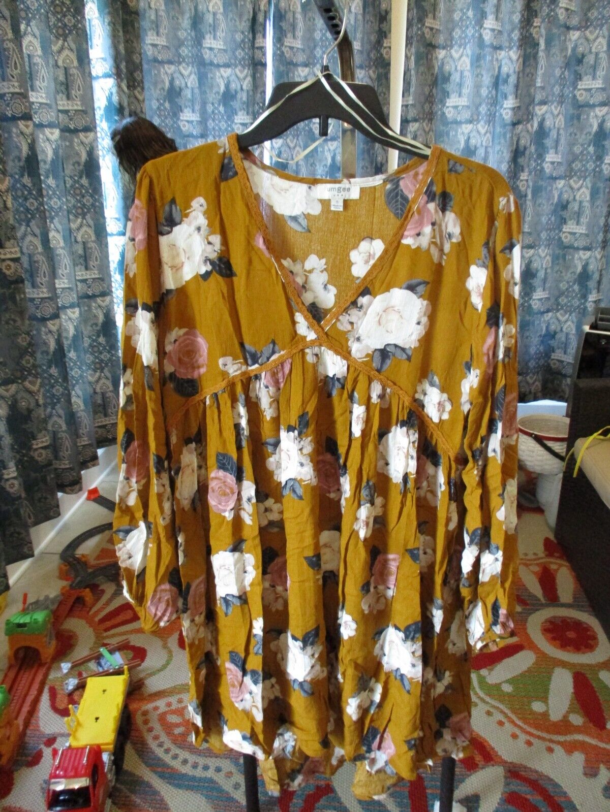 Umgee Mustard Floral Dress Small NEW