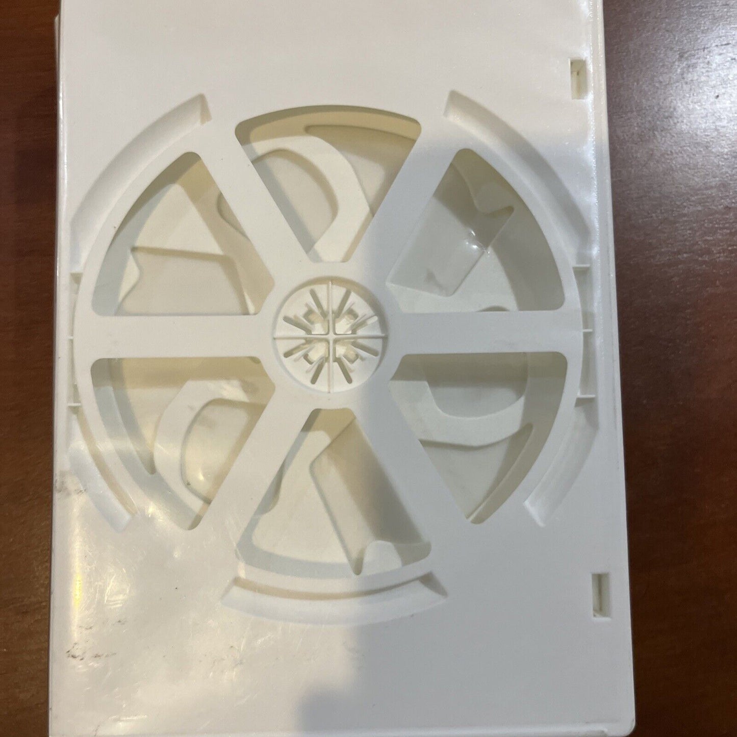 Qty = 4 Used DVD Cases. Undamaged - White