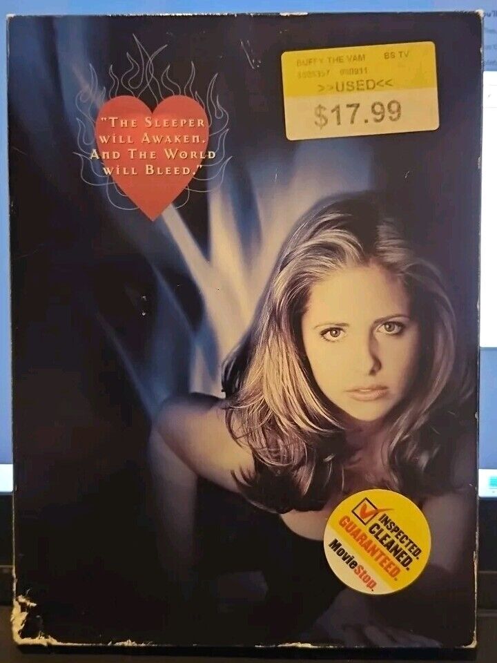 Buffy the Vampire Slayer: Season 1 (DVD, 1997) Cover Worn.  No Scratches. Tested