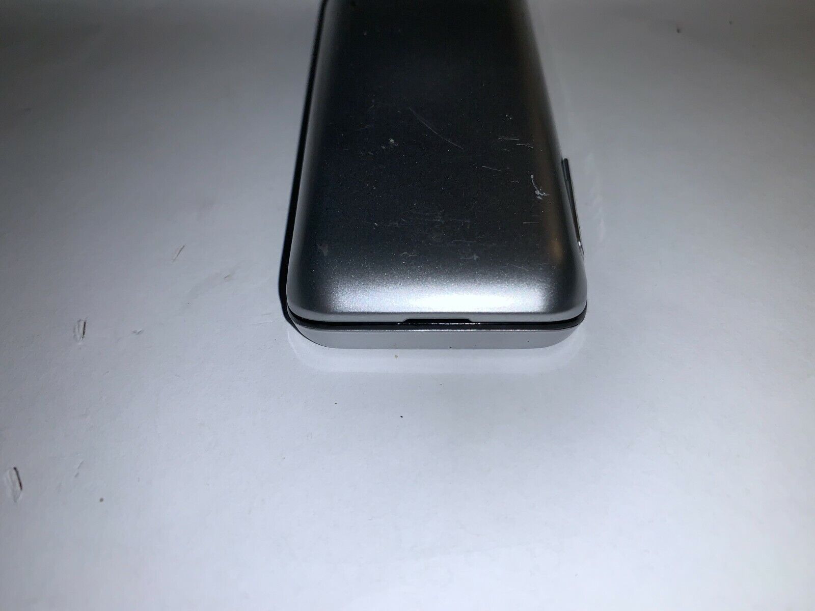  Samsung SGH-S125G - Black On Silver (TracFone) !!FOR PARTS ONLY!!