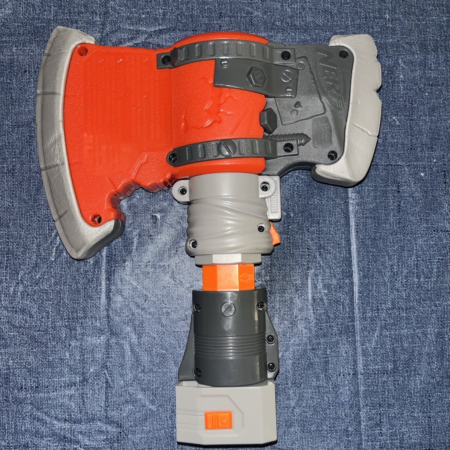 Nerf Zombie Strike Scavenger Rifle Twinslice Axe Hammer Scope 3xMags 10 Darts