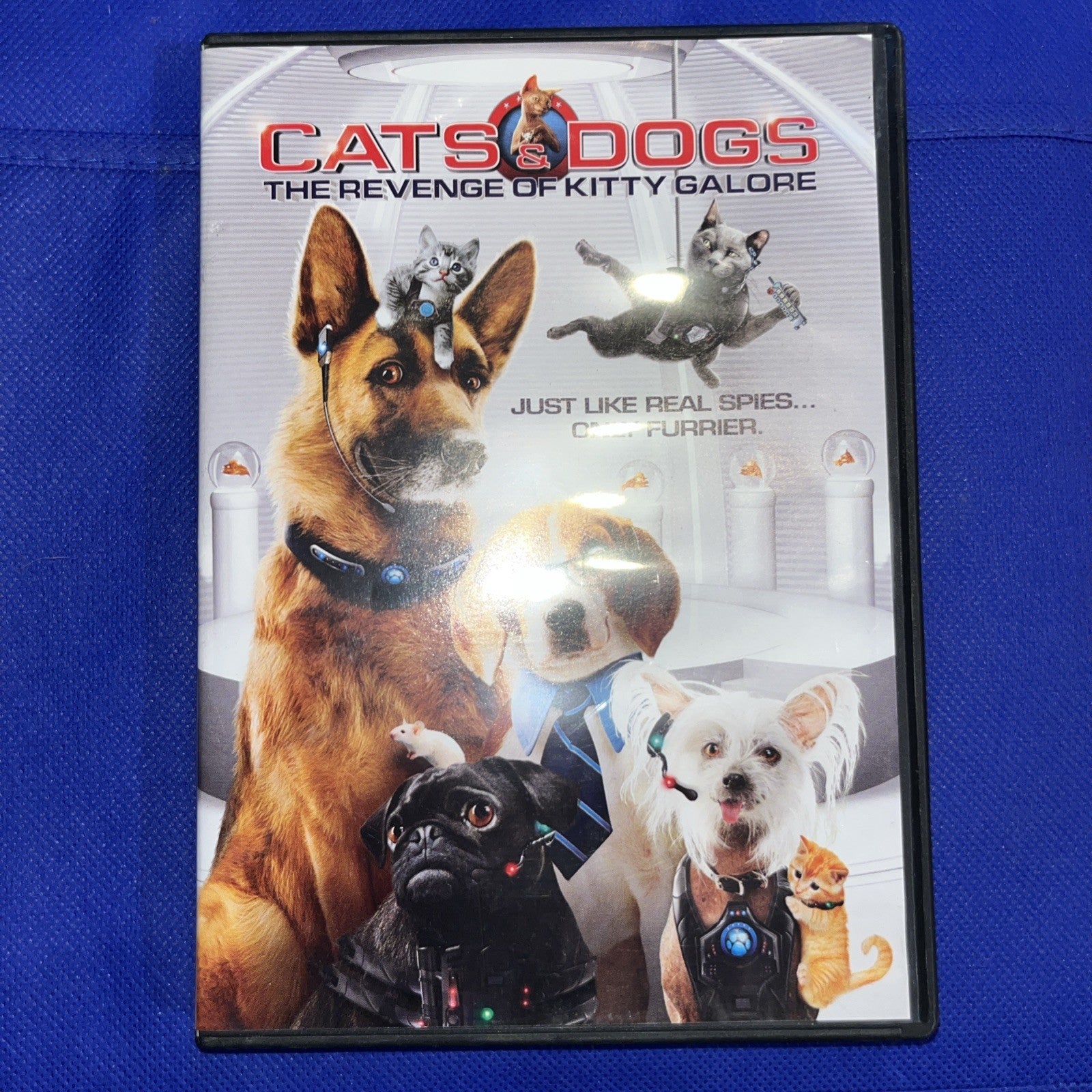 Cats & Dogs: the Revenge of Kitty Galore (DVD, 2010)