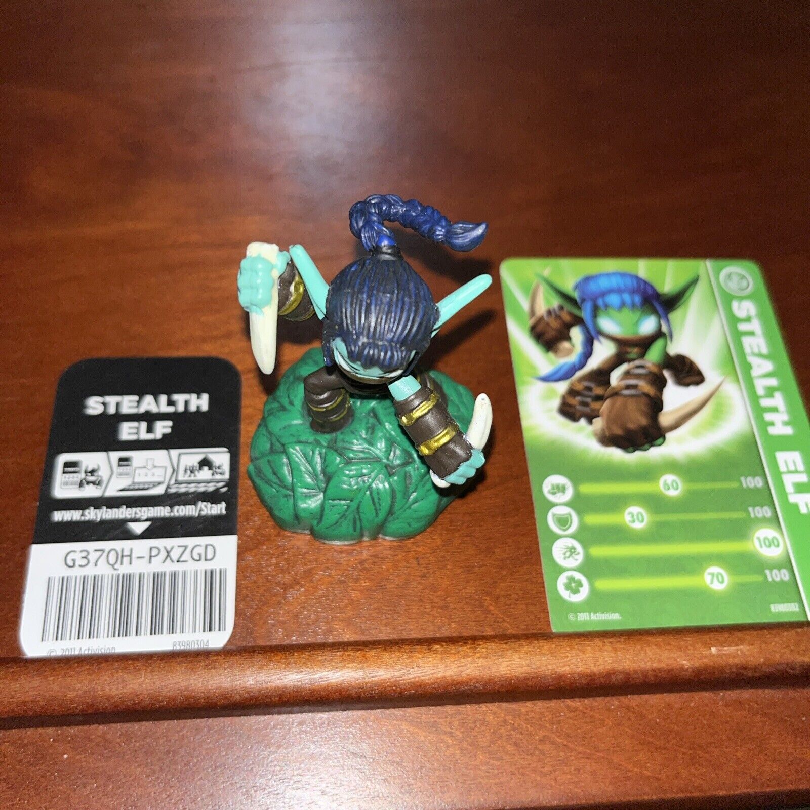 Skylanders Stealth Elf With Cards ￼