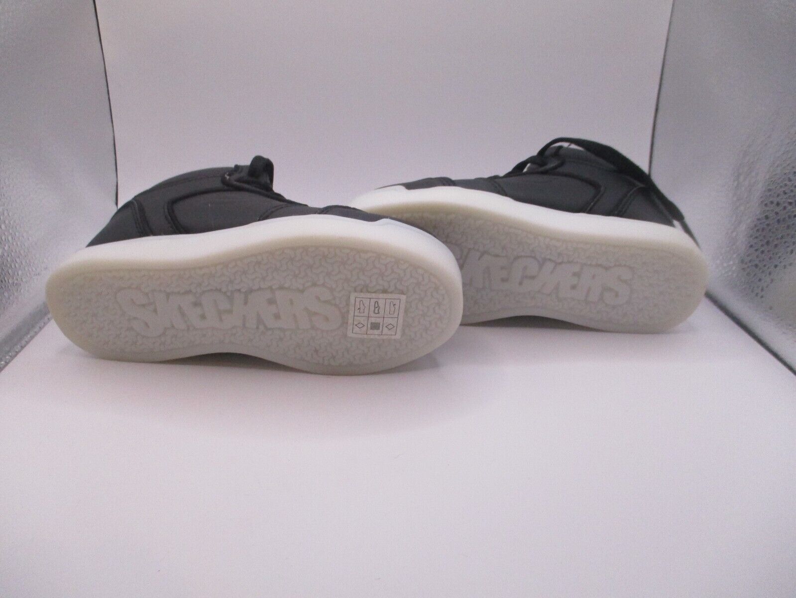 BRAND NEW Kids Skechers Energy Light Ultra Size 11 High Tops Sneakers Shoes