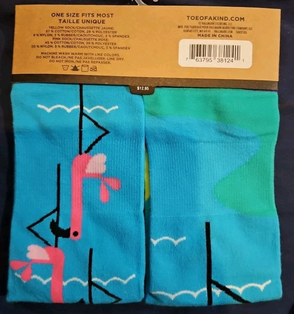 NEW Hallmark Toe of a Kind Socks Pink Flamingos