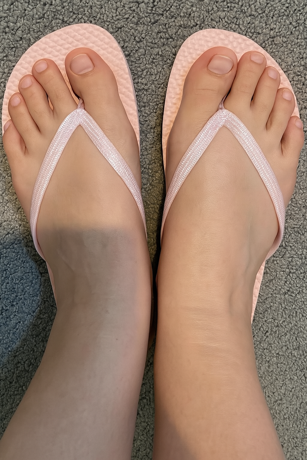 Bridesmaid Gold Glitter Flip Flops Size 5/6 New