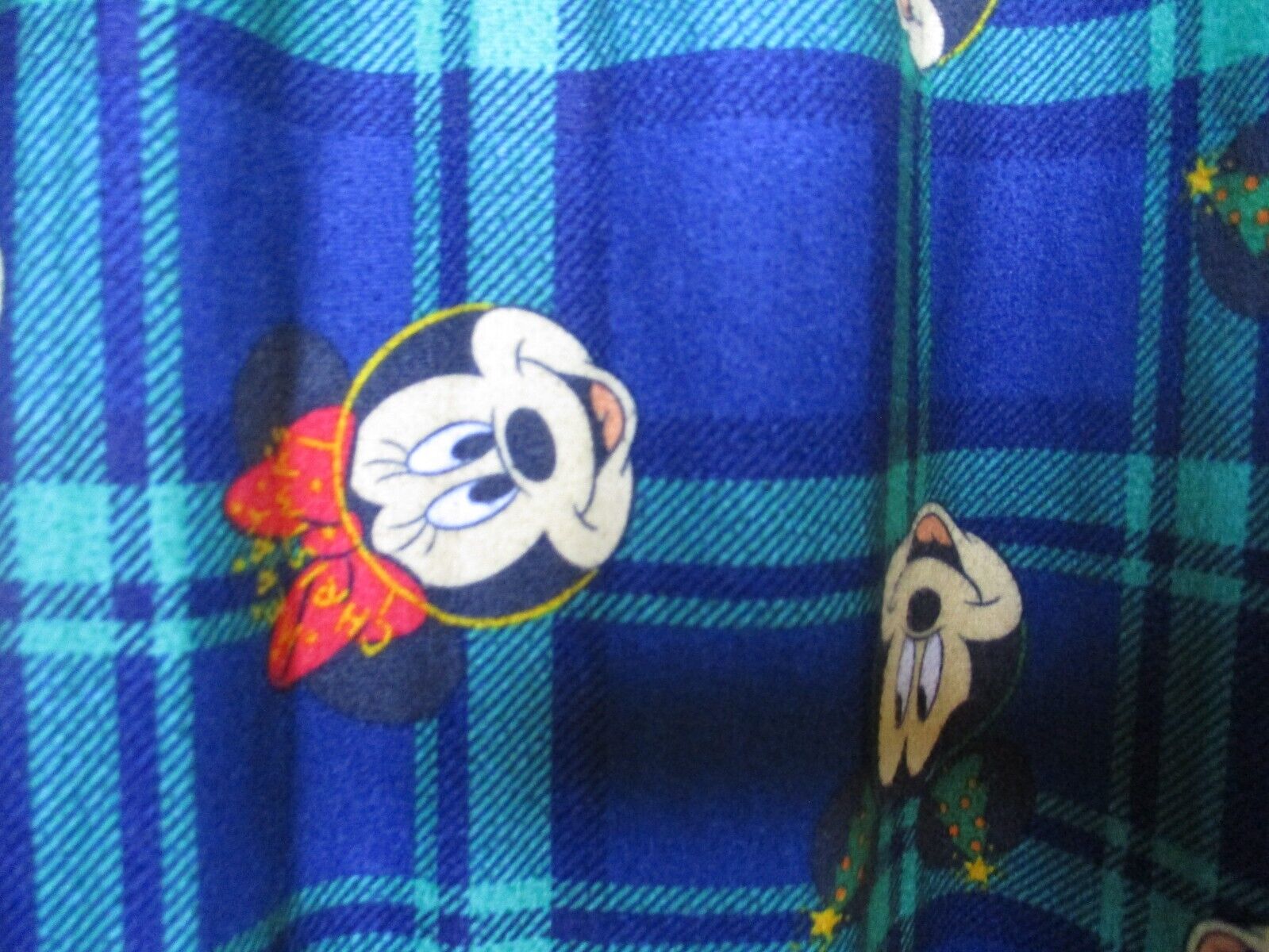 Disney Christmas Night Gown Flannel Child Mickey Minnie Size 6