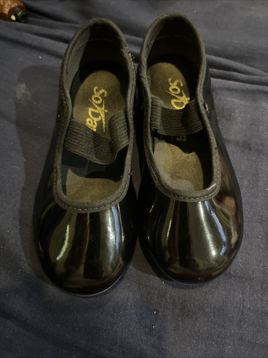 So Danca Kids Tap Shoes Black. Lightly Used  Size W 7 S