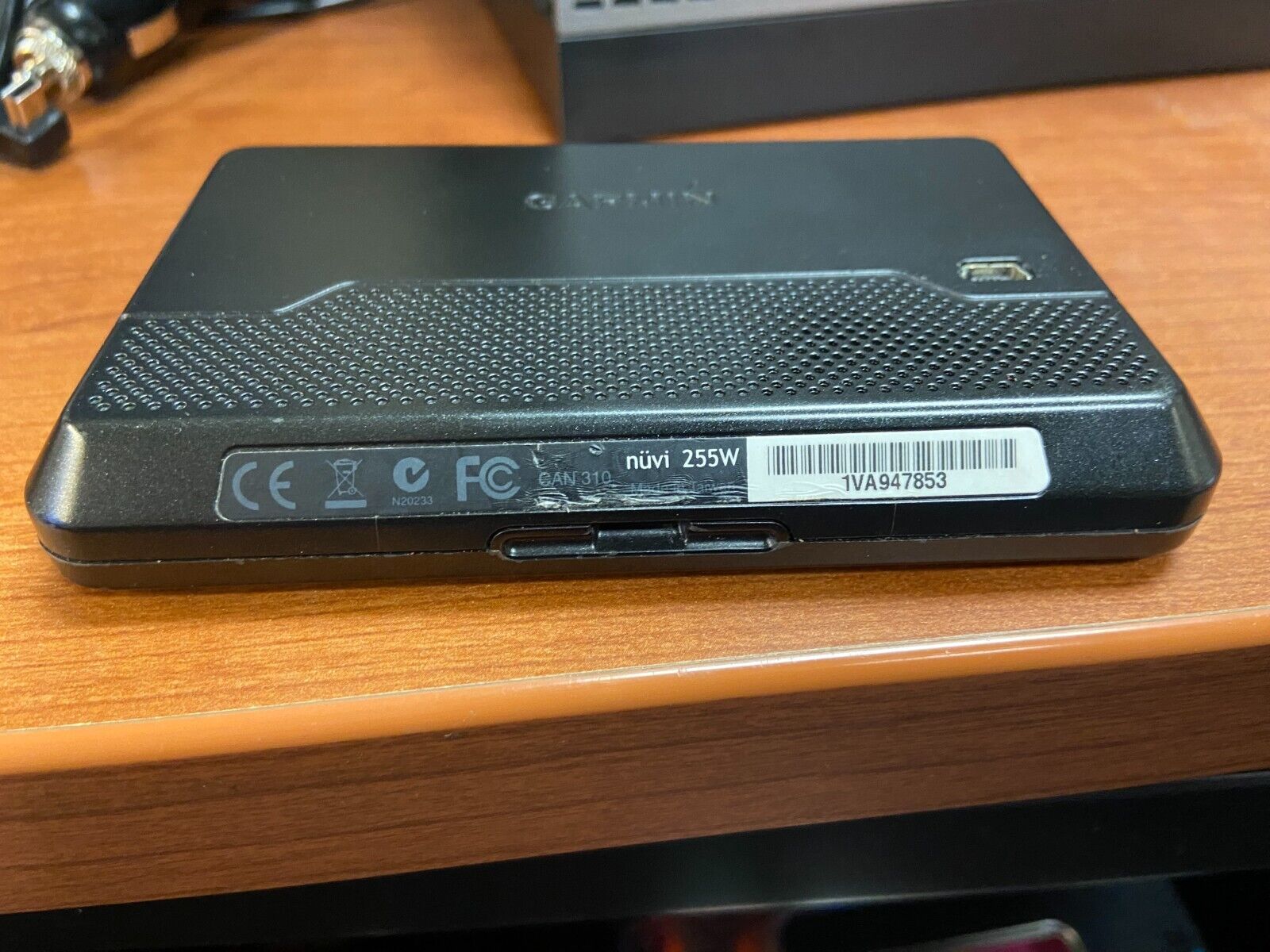 Garmin Nuvi 255W 4.3" GPS Navi Bundle 32GB Data/Charger + Mount & Box 2022 Maps