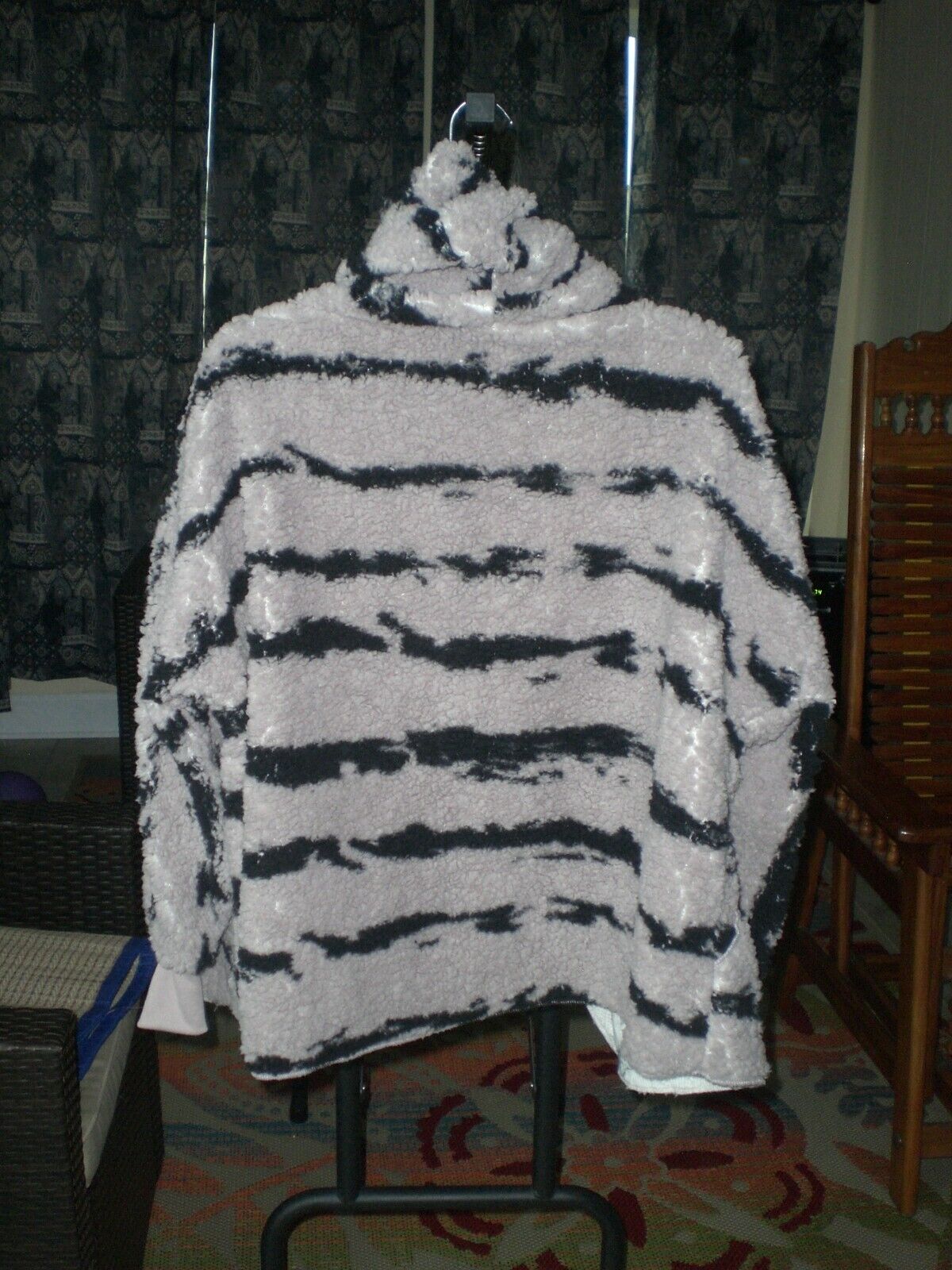 LuLaRoe Teddy Bear Jacket Purple with Black Stripes SMALL