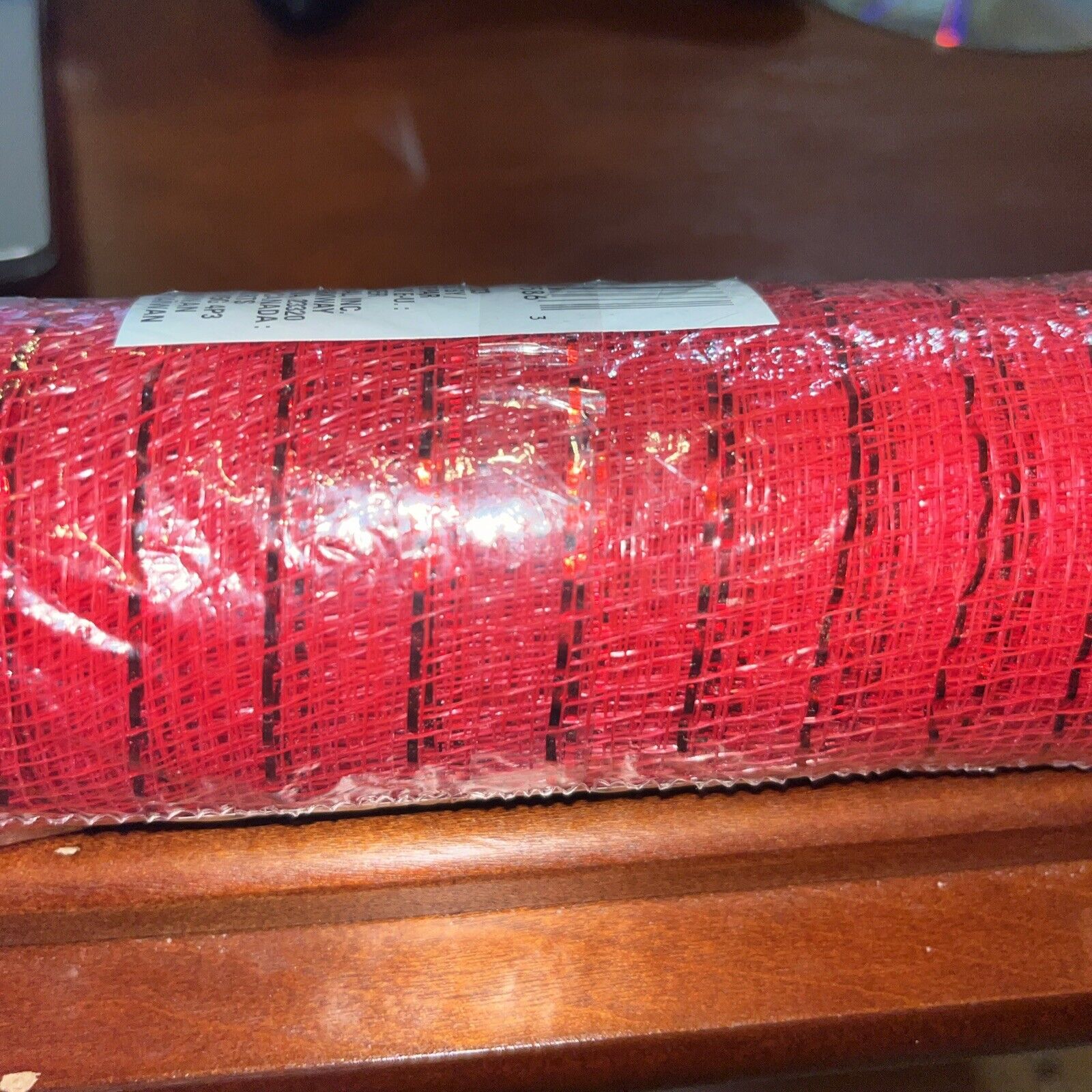 Floral Garden Red  Decorative Mesh 6"x5yd-BRAND NEW