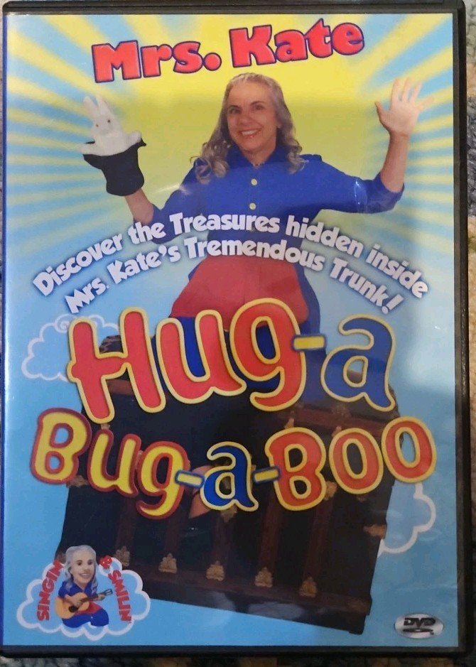 Mrs Kate Hug-A-Bug-A-Boo Singing And Smiling (DVD)