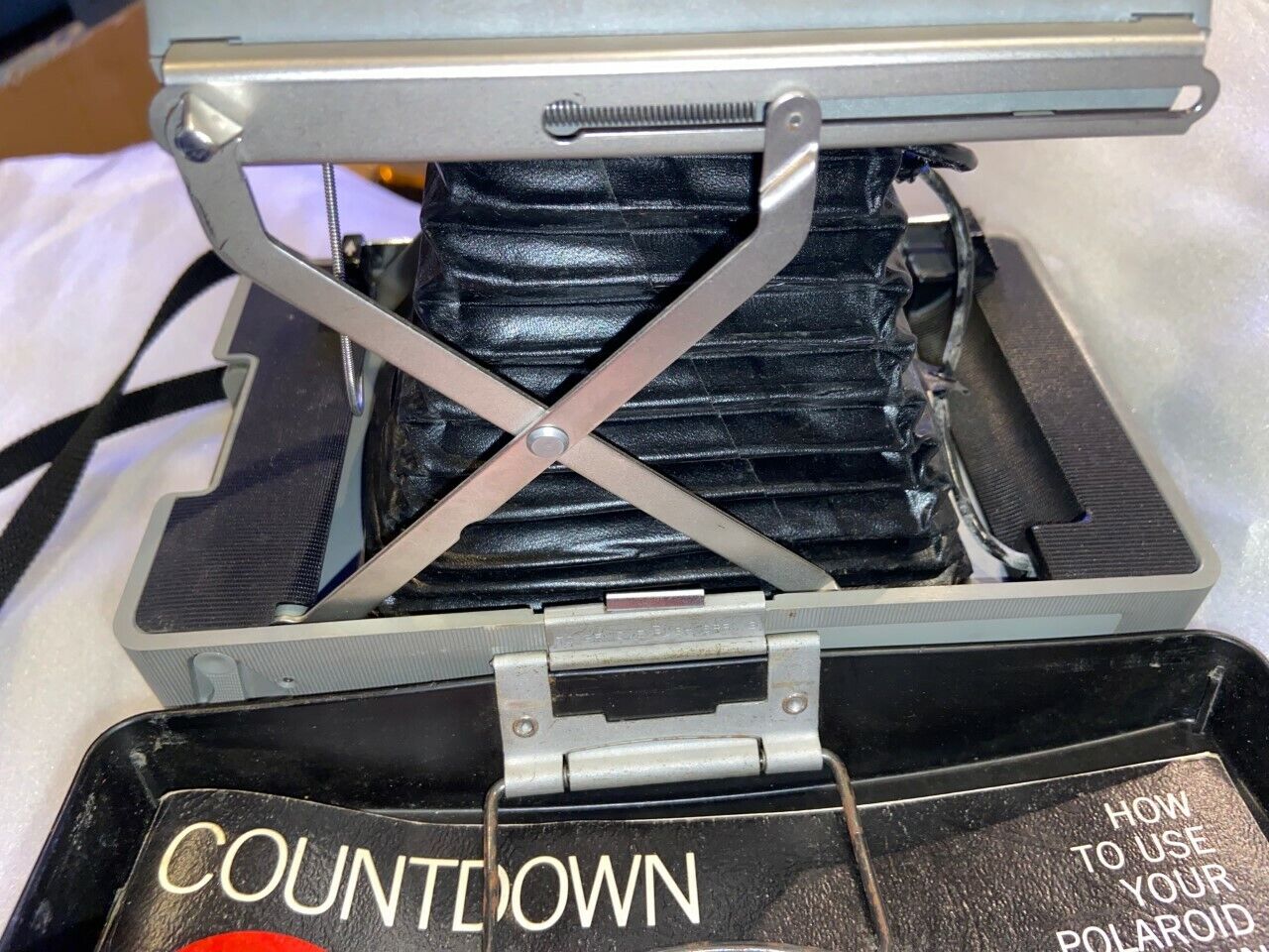 Polaroid Countdown 90 Vintage Camera