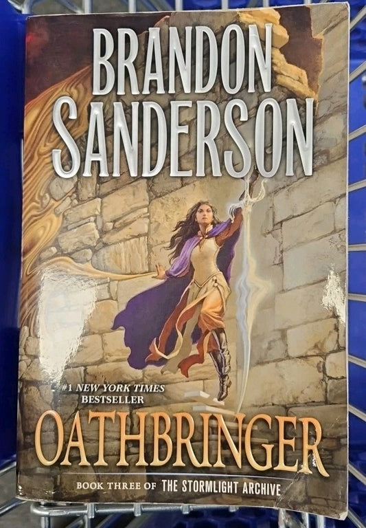 Oathbringer : Book Three of the Stormlight Archive by Brandon Sanderson...