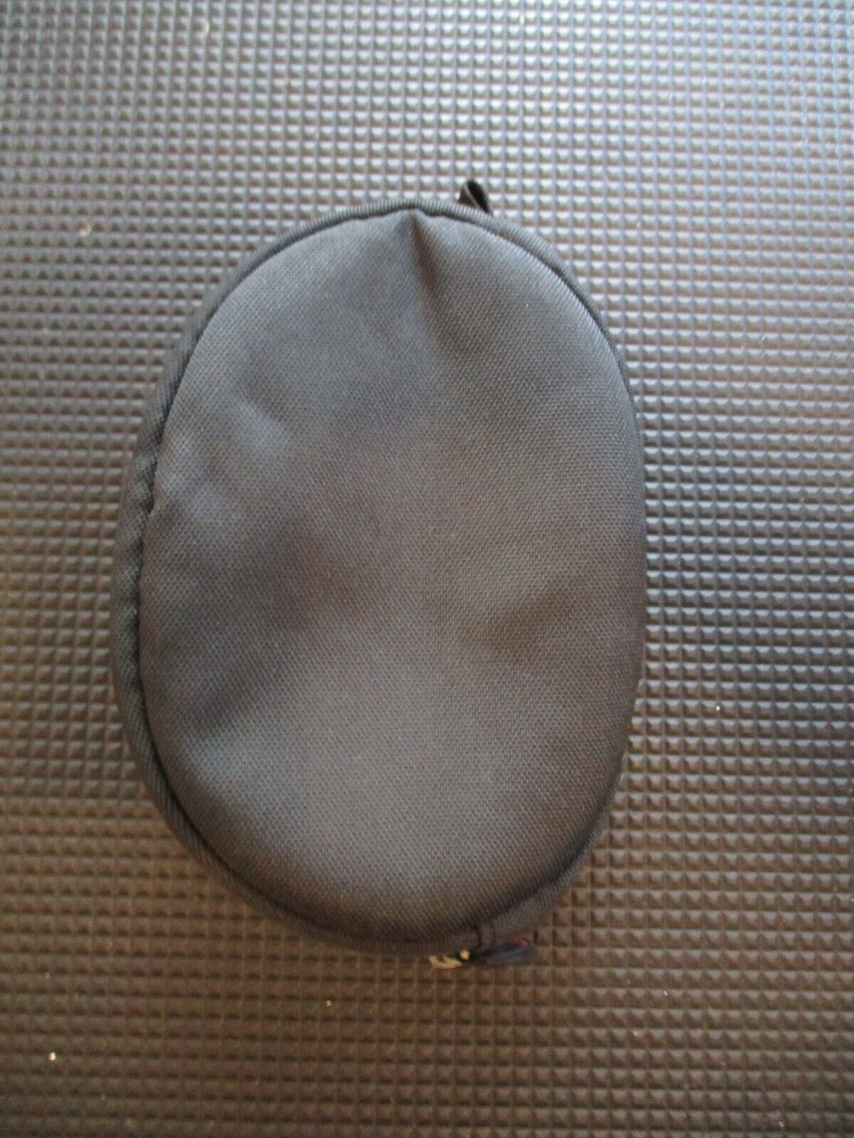 Beats By Dre Headphones Case Soft Travel Case Black & Red Zipper Case