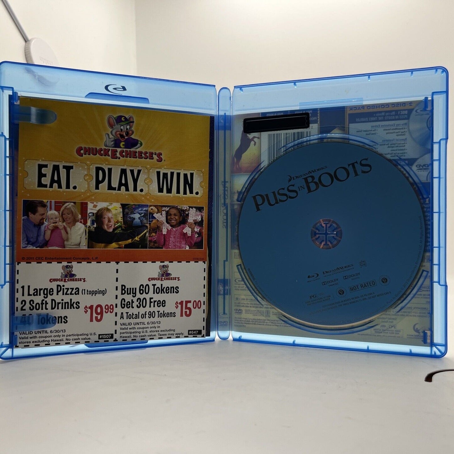 Puss in Boots (Two-disc Blu-ray/DVD Comb Blu-ray