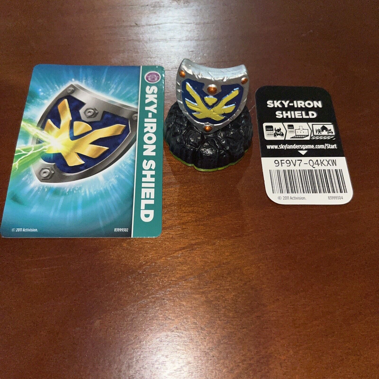 Skylanders Sky-Iron Shield With Cards