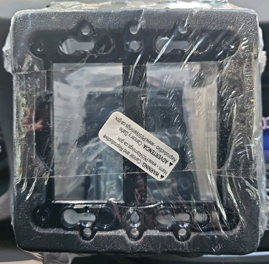 Taymac Mm2410c 2 Gangs -Gang Vertical Weatherproof Cover, ,Polycarbonate