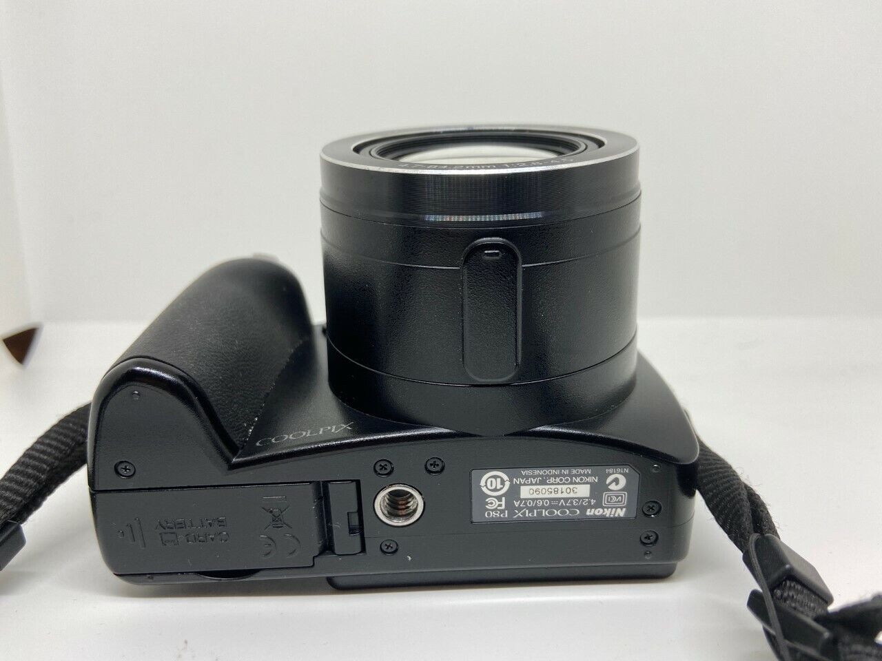 Nikon COOLPIX P80 10.1MP Digital Camera - Black - Bundle Charger Battery BUNDLE