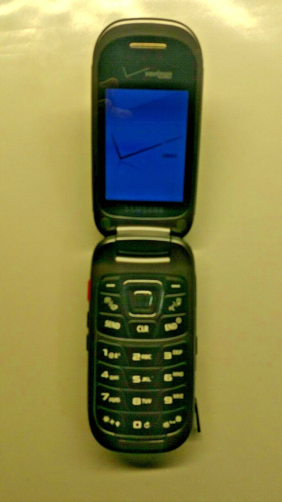 Samsung Convoy 3 SCH-U680 Flip Cellular Phone - !! For Parts Only !!