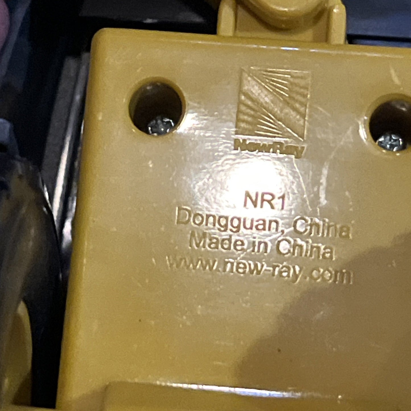 VOLVO ELECTRIC L25 FRONT END LOADER LOOSE PLASTIC NEW RAY NR1 ARTICULATED SCOOP.