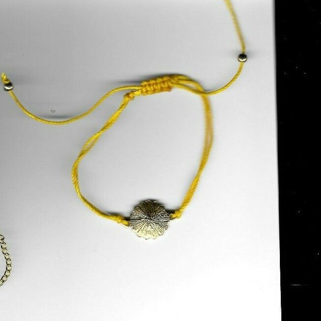 Pippi's Porch Hinged Sunflower "You Are My Sunshine"  Locket  - Brand New