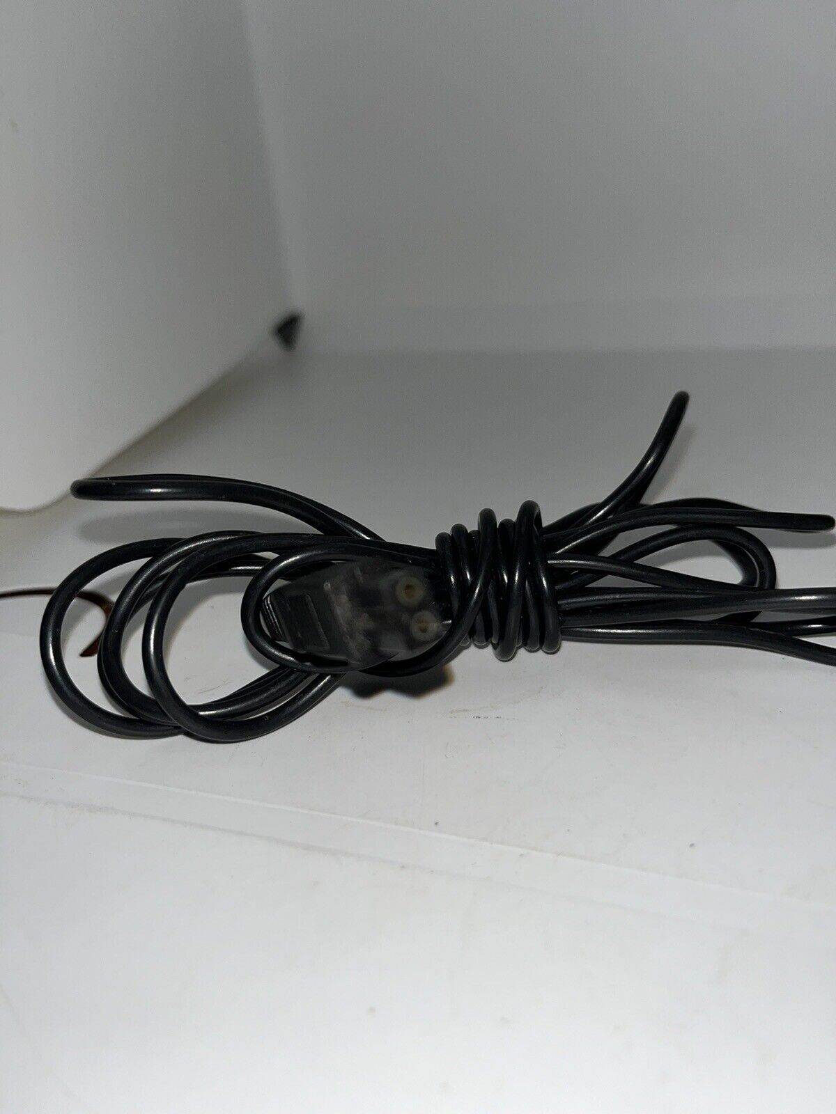 Sanyo DC90400 120v Input 9v Output 400mA