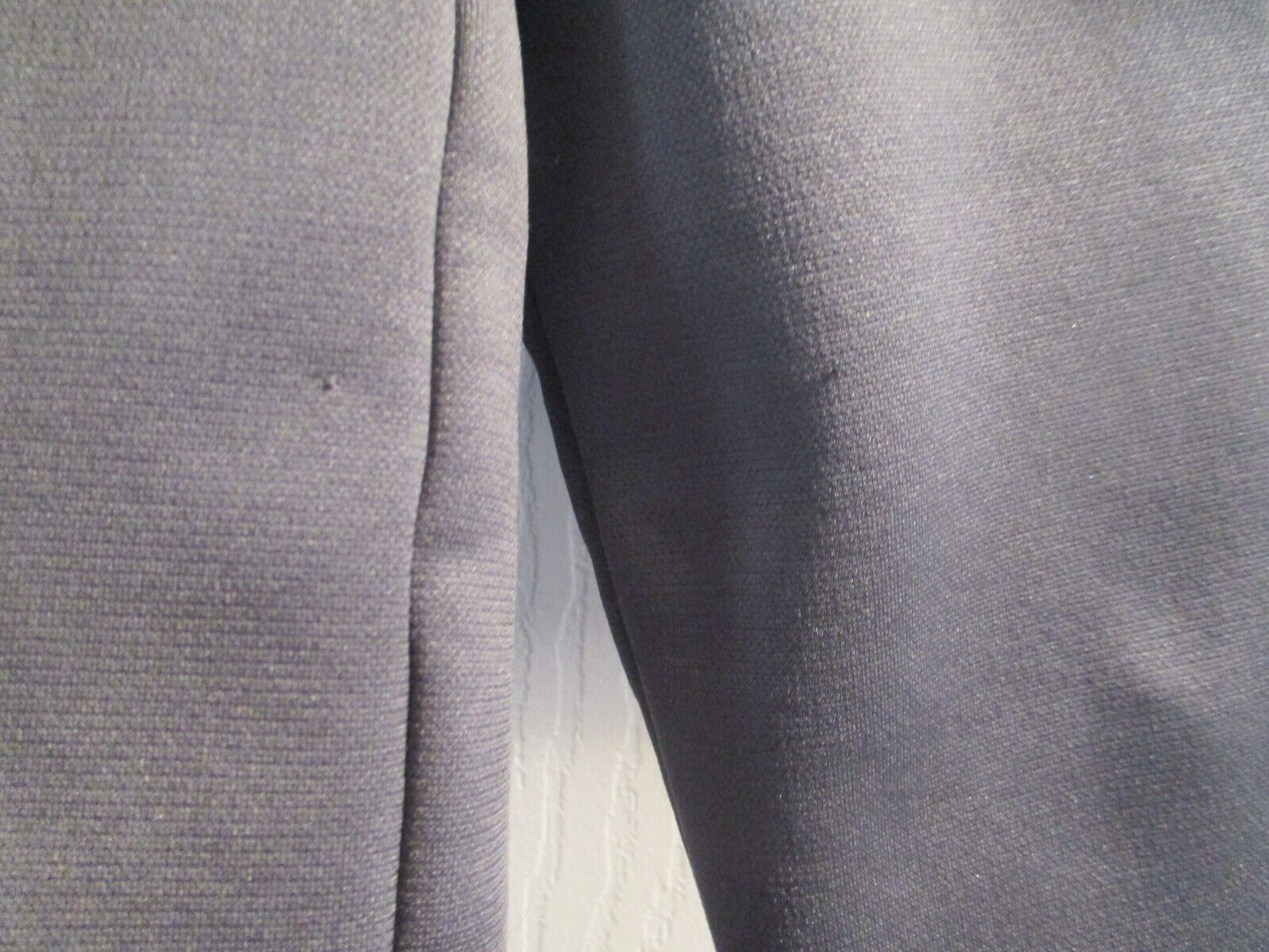 Under Armour Gray Pullover Hoddie Size 6