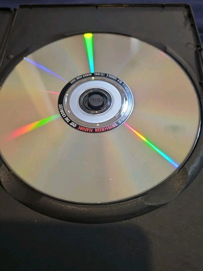 The Exorcist: The Version You've Never Seen (DVD) Slimcase. Cropped Artwork