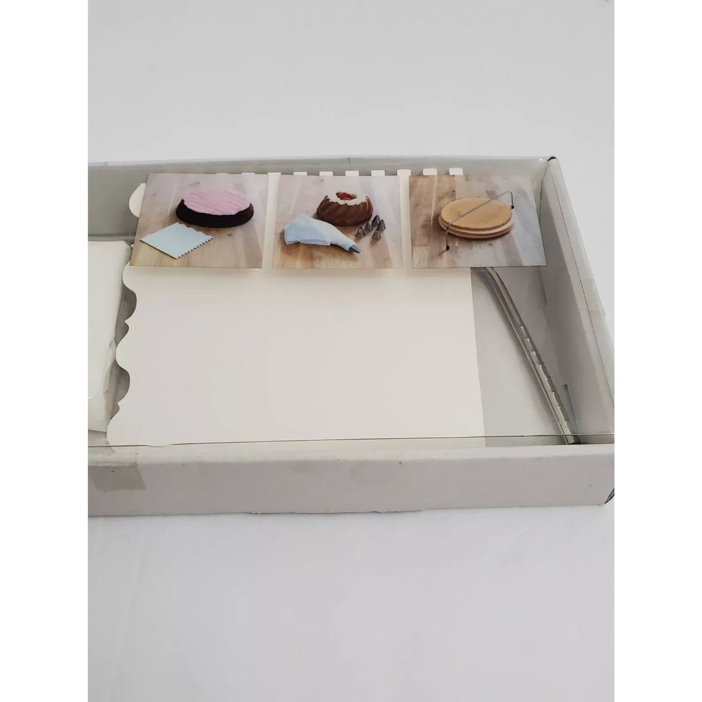IKEA Cake Decorating Kit Drommar 501.330.50 Tips Spatula Leveling Tool Pipe Bag
