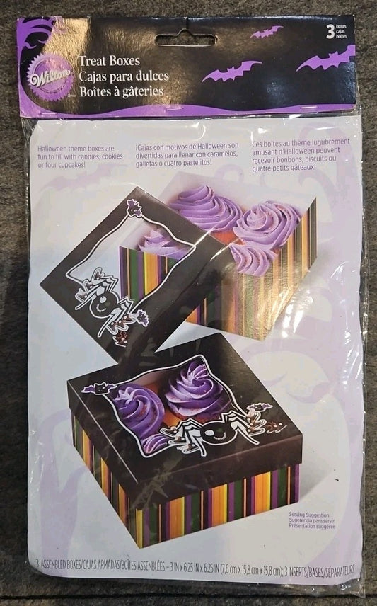 HALLOWEEN TREAT BOXES SPIDER 3 In Package 6.25”x6.25” /3 Inserts/bases (Wilton)
