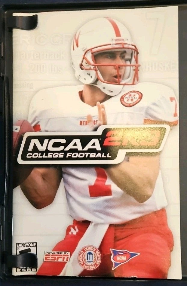 NCAA College Football 2K3 (Sony PlayStation 2, 2002)