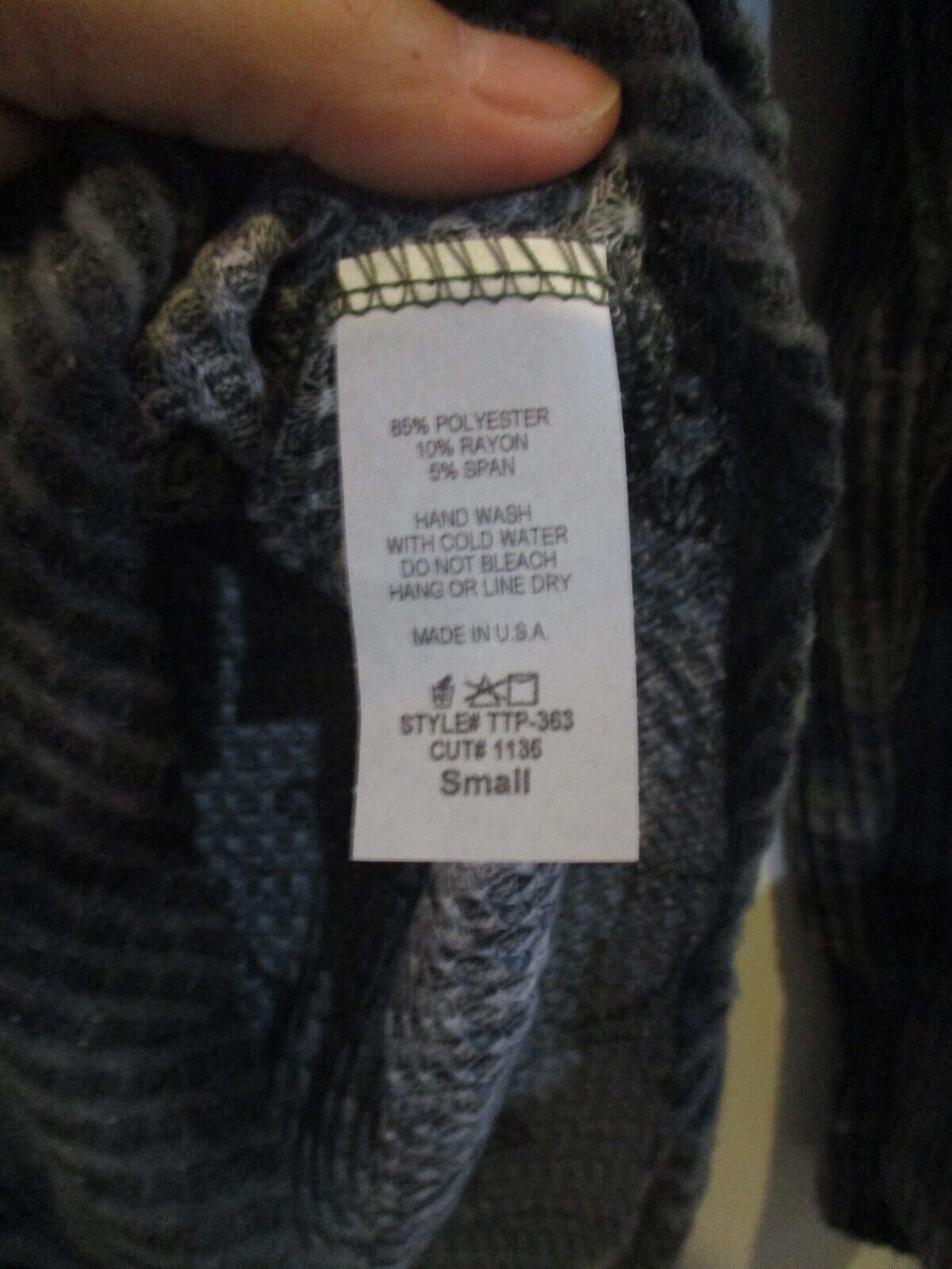 Twenty Ten Waffle Knit Camo Long Sleeve Top Small NEW