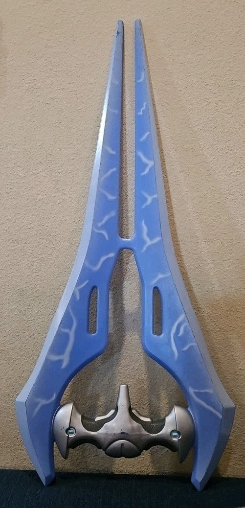 2017 Halo Energy Sword Cosplay, Microsoft, 25” length, Blue