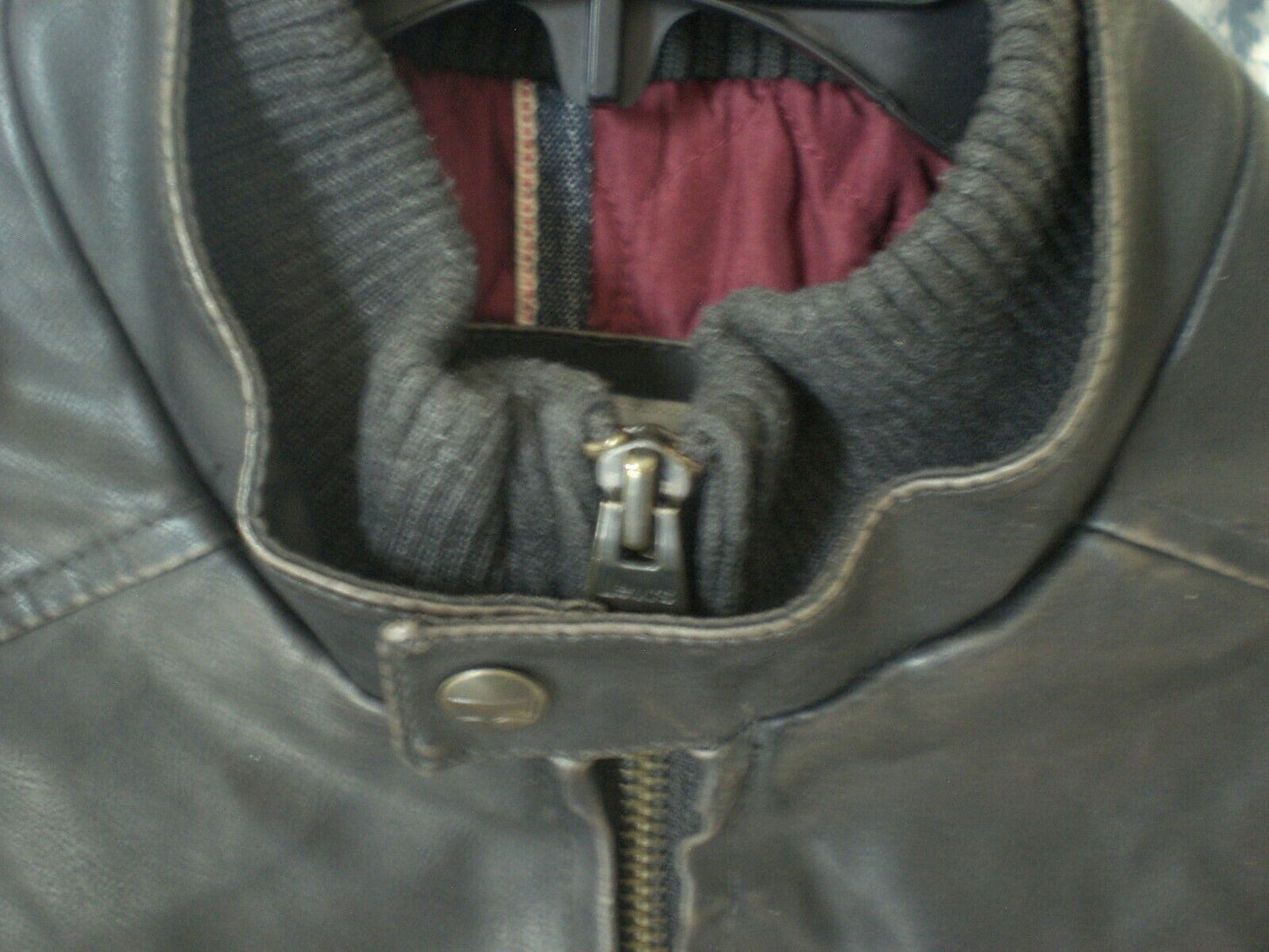 Men's Pleather Levi's Bomber Jacket Sz Medium