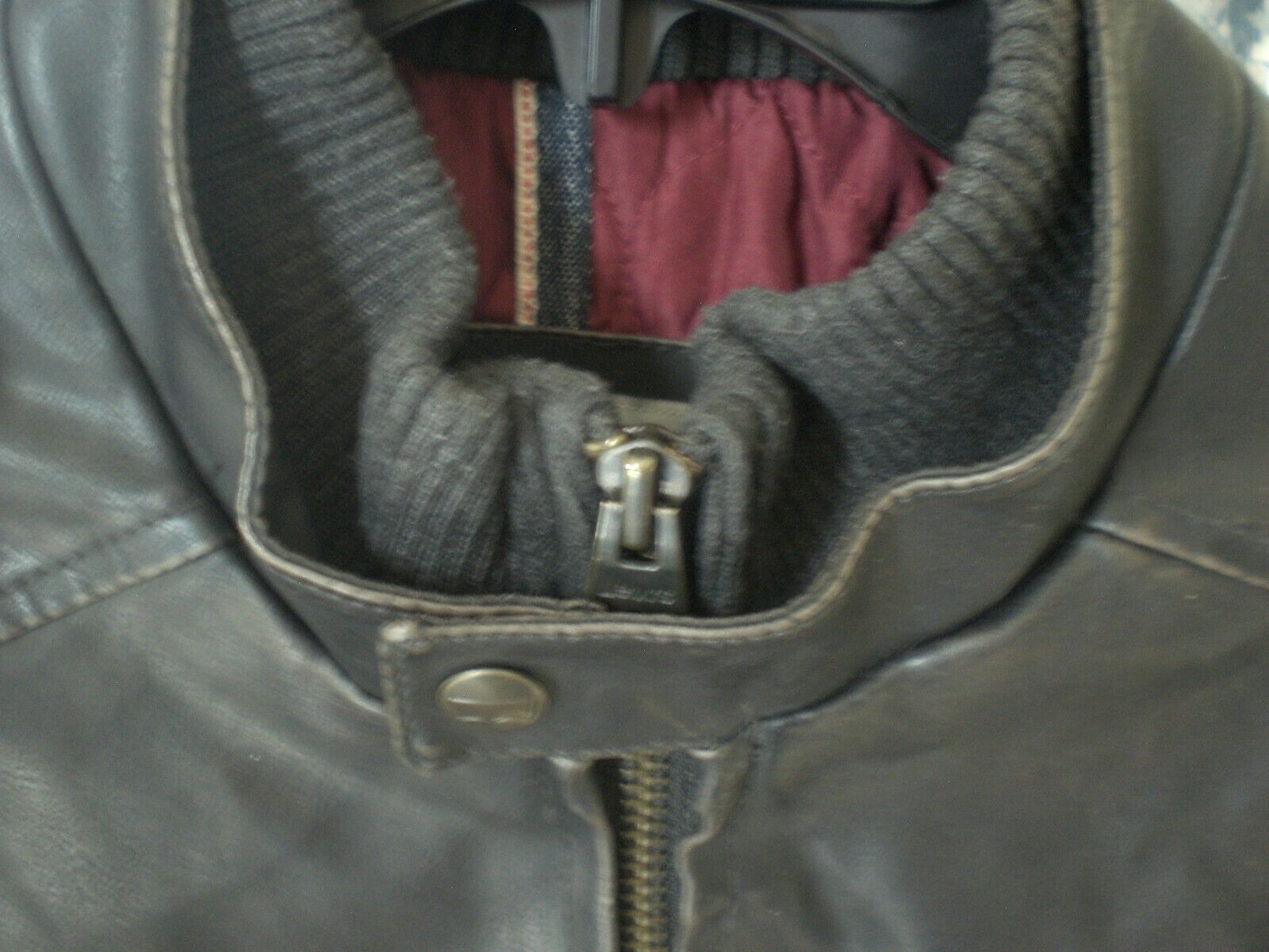 Men's Pleather Levi's Bomber Jacket Sz Medium
