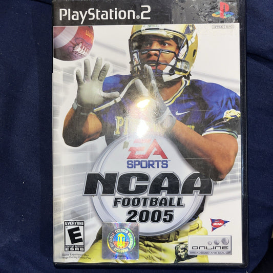 NCAA Football 2005 (Sony PlayStation 2, 2004)