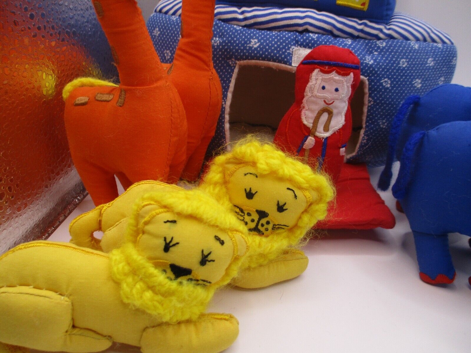 Cloth Fabric Plush Noah's Ark Kubla Kids Noah with Animals