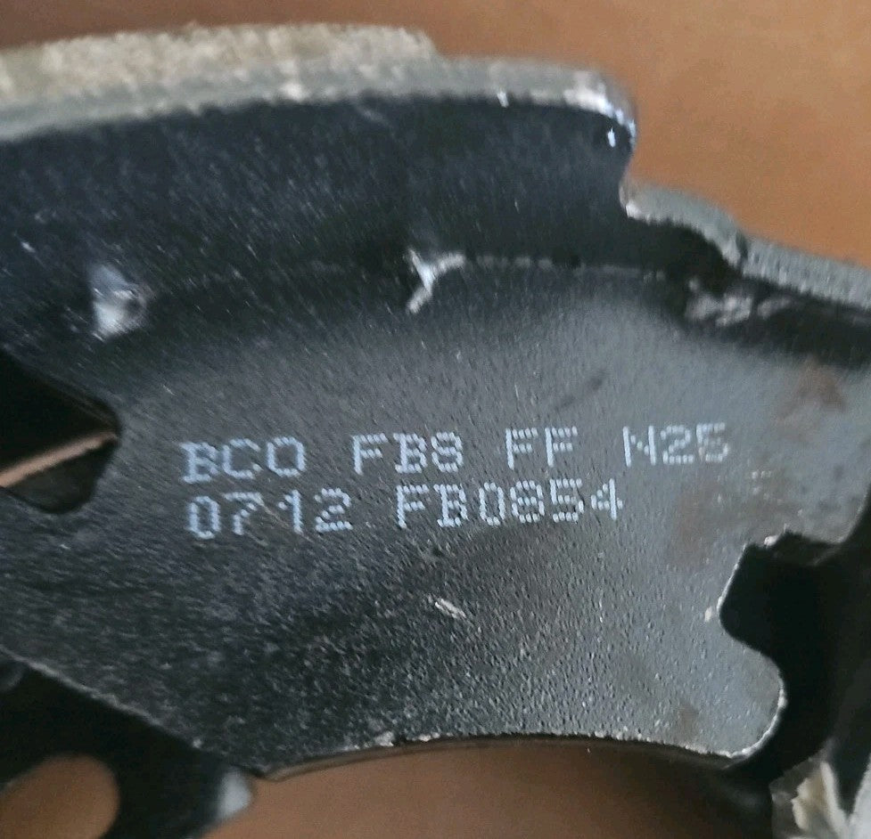 Genuine Bosch Bosch Parking Brake Shoe Set BS854